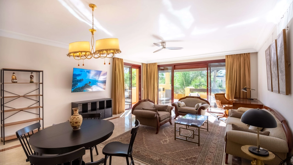 Apartment for sale in San Pedro Playa, San Pedro de Alcantara