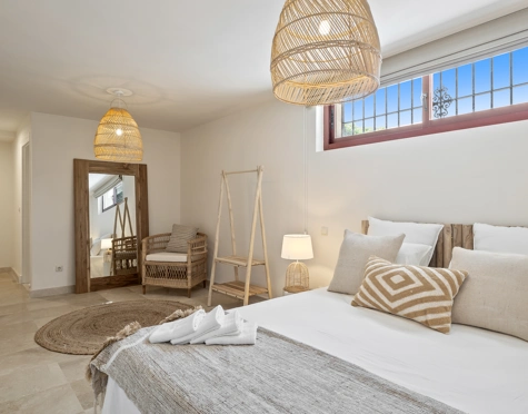 Semi Detached Villa for sale in La Alzambra, Nueva Andalucia