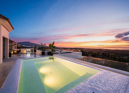 Opulent Villa for sale in los Flamingos 