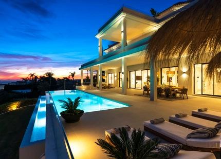 Opulent Villa for sale in los Flamingos 