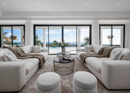 Opulent Villa for sale in los Flamingos 