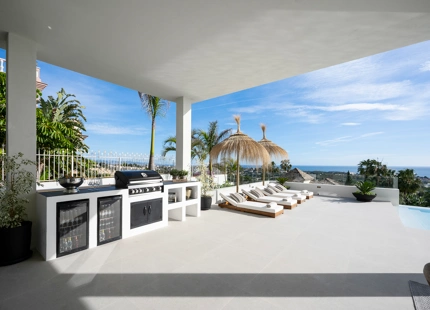 Opulent Villa for sale in los Flamingos 