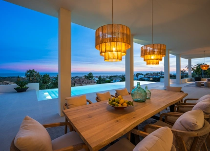 Opulent Villa for sale in los Flamingos 