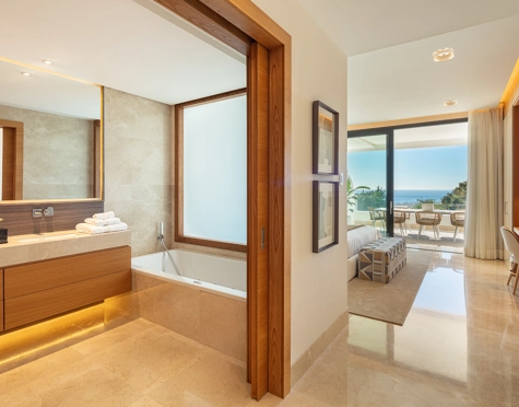 Penthouse for sale in Sierra Blanca, Marbella Golden Mile