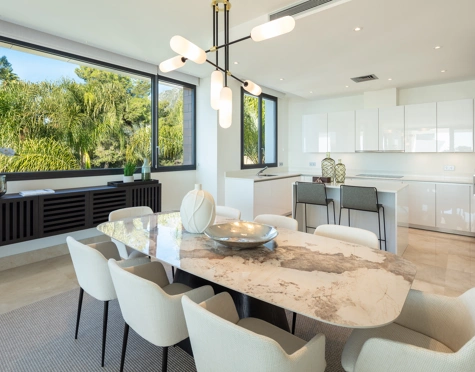 Penthouse for sale in Sierra Blanca, Marbella Golden Mile