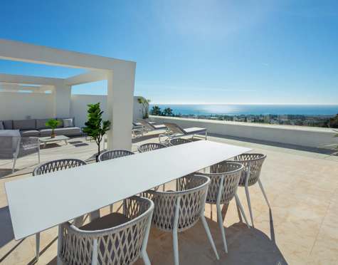 Penthouse for sale in Sierra Blanca, Marbella Golden Mile