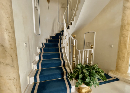 VILLA EN PRIMERA LÍNEA DE GOLF EN VENTA EN MIJAS