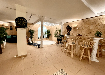 VILLA EN PRIMERA LÍNEA DE GOLF EN VENTA EN MIJAS