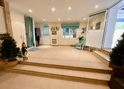 VILLA EN PRIMERA LÍNEA DE GOLF EN VENTA EN MIJAS