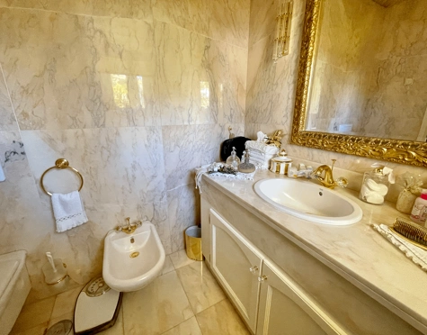 Villa for sale in Mijas Golf, Mijas Costa