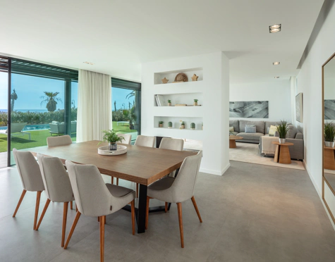 Villa for sale in Estepona