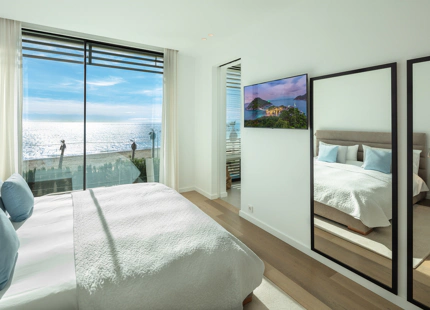 BEACH HOUSE FOR SALE  IN ESTEPONA 