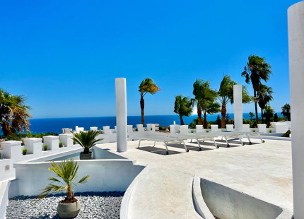 VILLA EN ROCÍO DE NAGÜELES