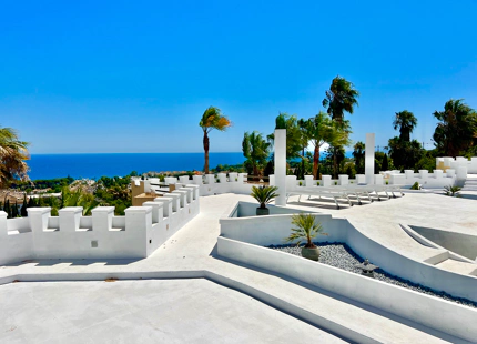 VILLA EN ROCÍO DE NAGÜELES