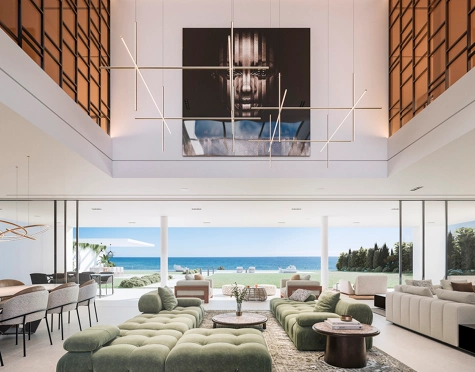 Villa for sale in New Golden Mile, Estepona East