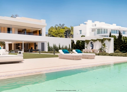 VILLA MODERNA A ESTRENAR EN PRIMERA LINEA DE PLAYA