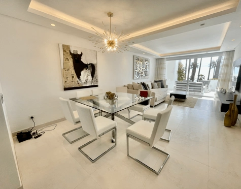 Ground Floor Apartment for sale in Alcazaba Beach, Estepona East