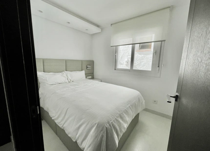 APARTAMENTO EN PLANTA BAJA TOTALMENTE REFORMADA EN ESTEPONA