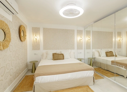 APARTAMENTO EN PRIMERA LINEA DE PLAYA EN VENTA EN ESTEPONA