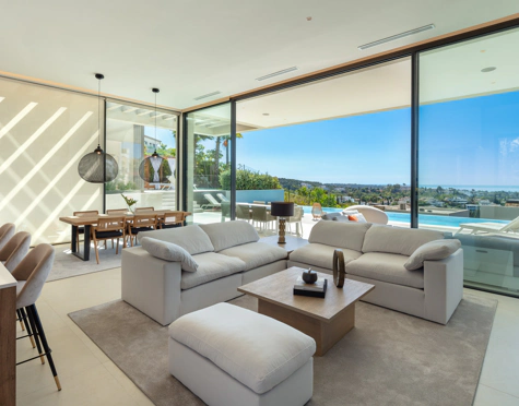 Villa for sale in Nueva Andalucia, Marbella