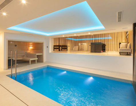 Villa for sale in Nueva Andalucia, Marbella