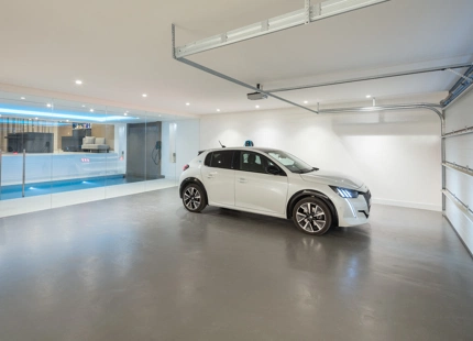 LUXURY VILLA FOR SALE IN NUEVA ANDALUCIA 