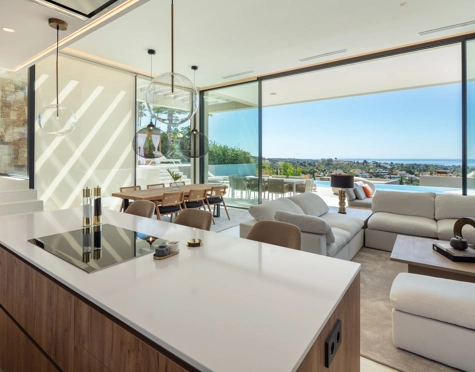 Villa for sale in Nueva Andalucia, Marbella