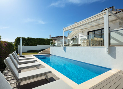 PRECIOSA VILLA MODERNA EN VENTA EN NUEVA ANDALUCIA