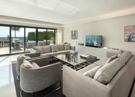 PRECIOSA VILLA MODERNA EN VENTA EN NUEVA ANDALUCIA