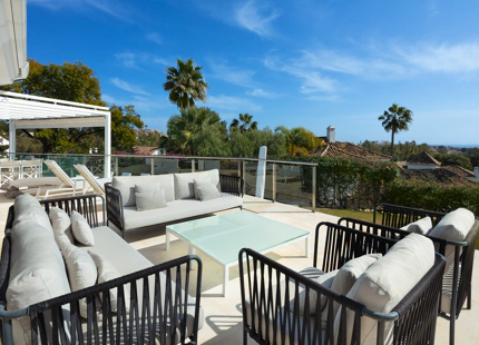 PRECIOSA VILLA MODERNA EN VENTA EN NUEVA ANDALUCIA