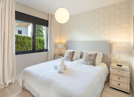 PRECIOSA VILLA MODERNA EN VENTA EN NUEVA ANDALUCIA