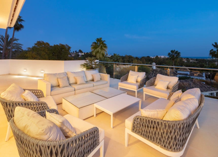 PRECIOSA VILLA MODERNA EN VENTA EN NUEVA ANDALUCIA