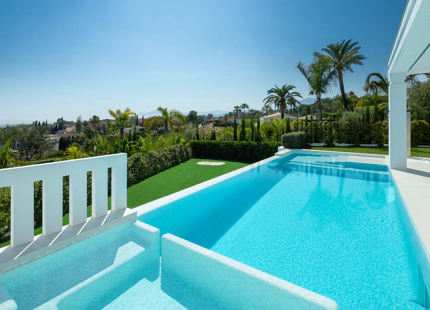 VILLA MODERNA DE LUJO EN VENTA EN NAGÜELES