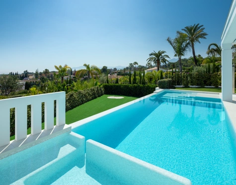 Villa for sale in Nagüeles, Marbella Golden Mile
