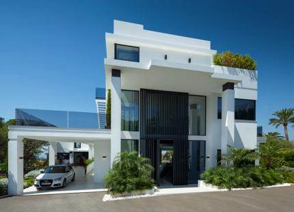 VILLA MODERNA DE LUJO EN VENTA EN NAGÜELES