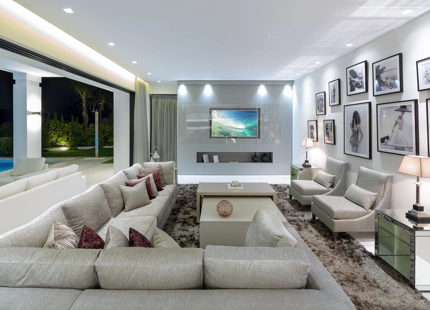 VILLA MODERNA DE LUJO EN VENTA EN NAGÜELES