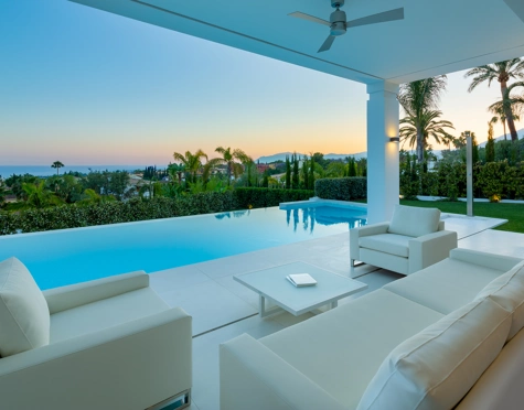 Villa for sale in Nagüeles, Marbella Golden Mile