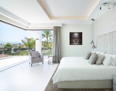 Villa for sale in Nagüeles, Marbella Golden Mile