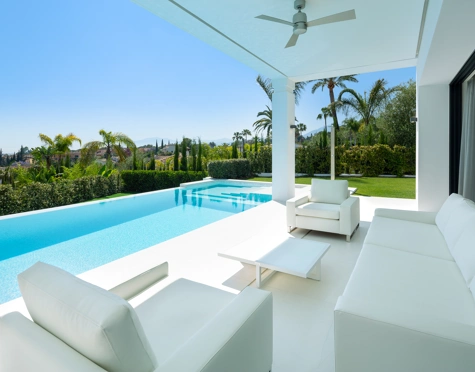 Villa for sale in Nagüeles, Marbella Golden Mile