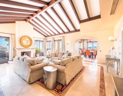 Villa for sale in Monte Mayor, Benahavis