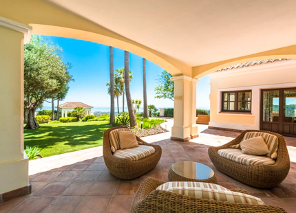 VILLA FANTÁSTICA EN VENTA EN BENAHAVIS