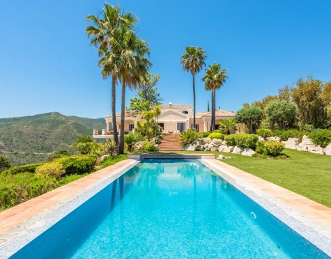 Villa for sale in Monte Mayor, Benahavis