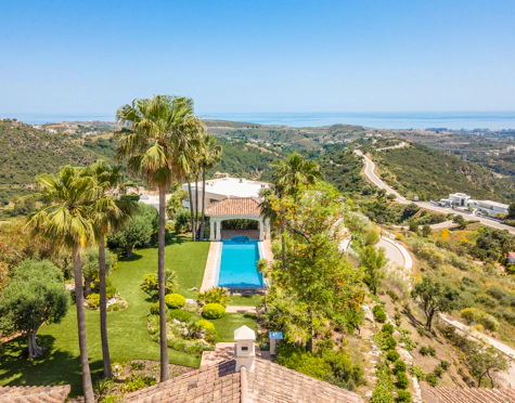 Villa for sale in Monte Mayor, Benahavis