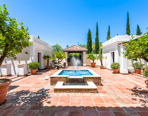Villa for sale in Monte Mayor, Benahavis