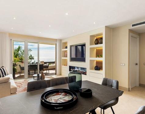 Apartment for sale in Bahía del Velerín, Estepona East