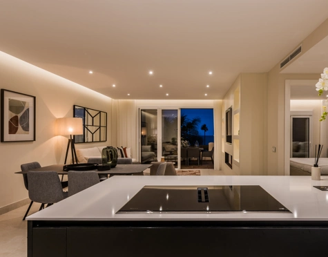 Apartment for sale in Bahía del Velerín, Estepona East