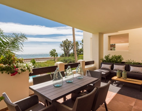 Apartment for sale in Bahía del Velerín, Estepona East