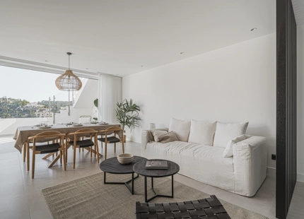 REFURBISHED PENTHOUSE FOR SALE IN LA QUINTA
