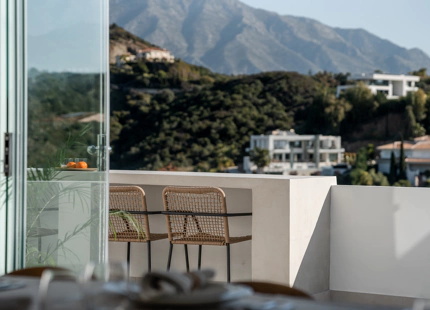 REFURBISHED PENTHOUSE FOR SALE IN LA QUINTA