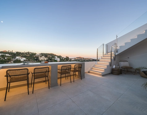Penthouse for sale in La Quinta, Benahavis